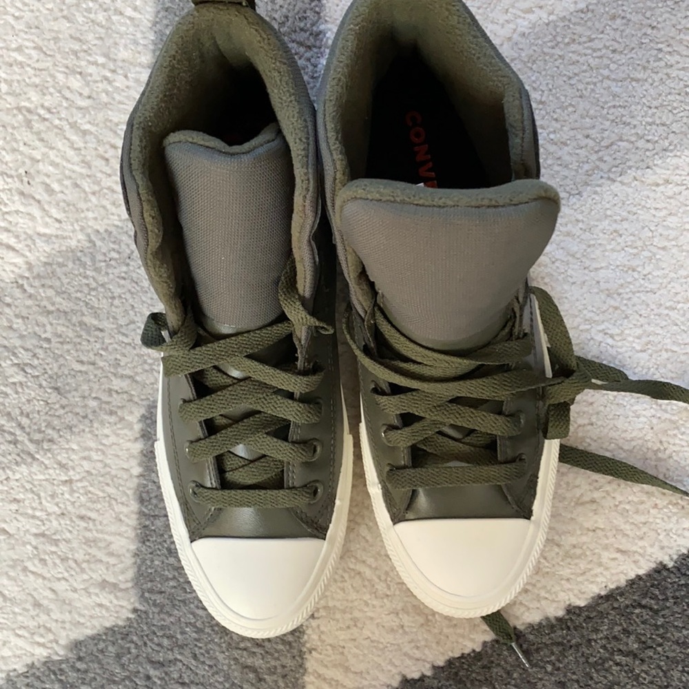 Convers